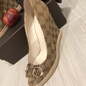 🔥💫Gucci Wedges_ In Mint Condition